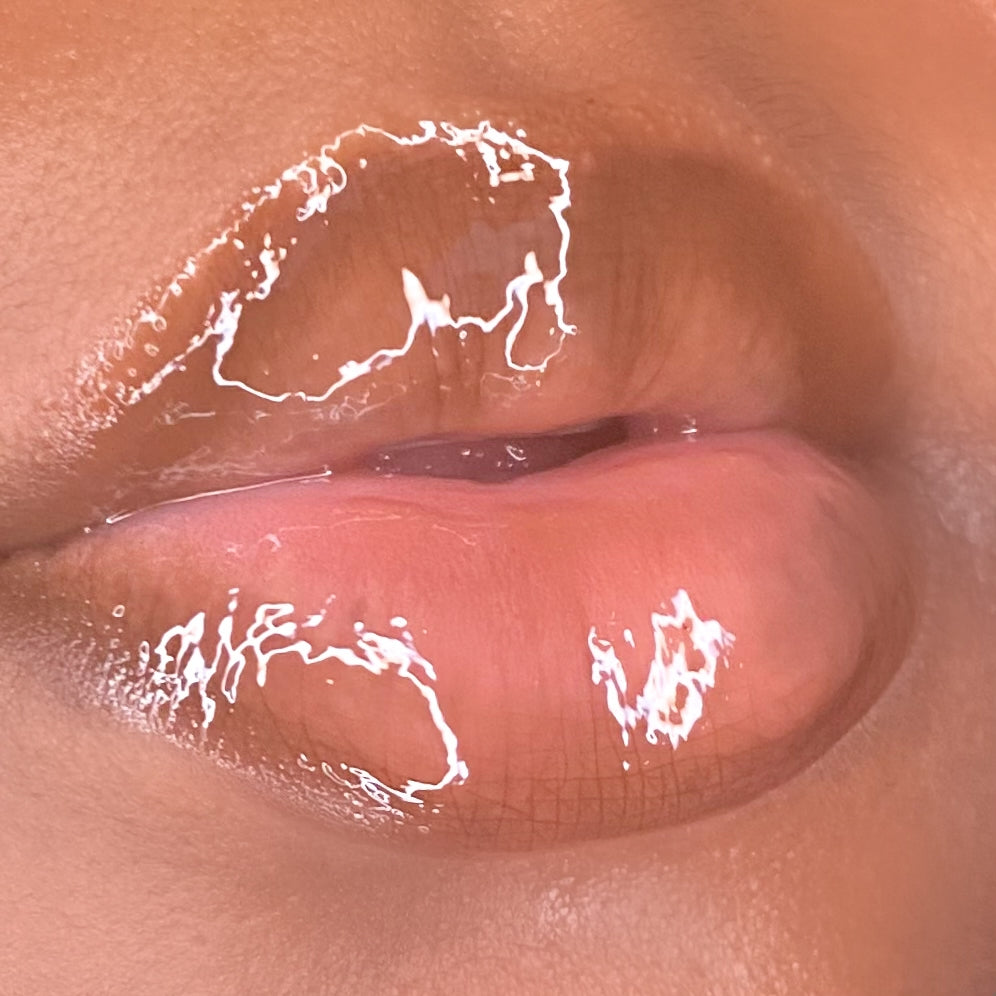 crystal clear lip gloss